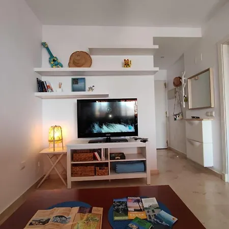 Apartment Con Gran Terraza A 50 M De La Playa San Luis de Sabinillas