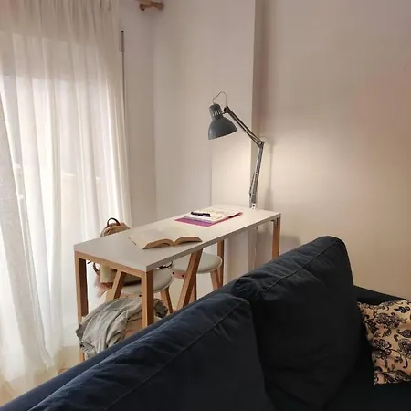 Con Gran Terraza A 50 M De La Playa 아파트